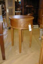 round_small_table_with_drawer 